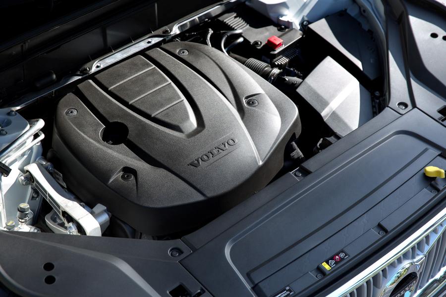  Volvo XC90 D5 Inscription 2015 года  (UK) (фото 14 из 30)